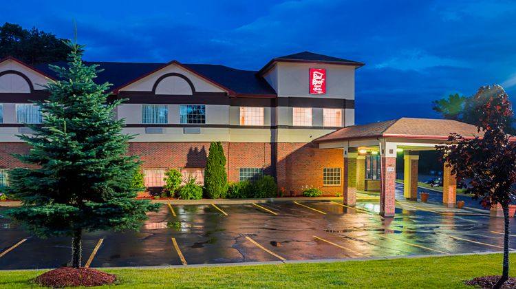 Red Roof Inn & Suites Lake Orion/Auburn Exterior