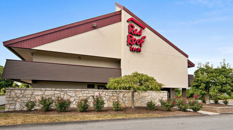 Red Roof Inn Fairmont Exterior. Images powered by <a href="https://www.leonardoworldwide.com" target="_blank" rel="noopener">Leonardo</a>.