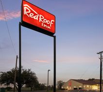 Red Roof Inn Temple Exterior