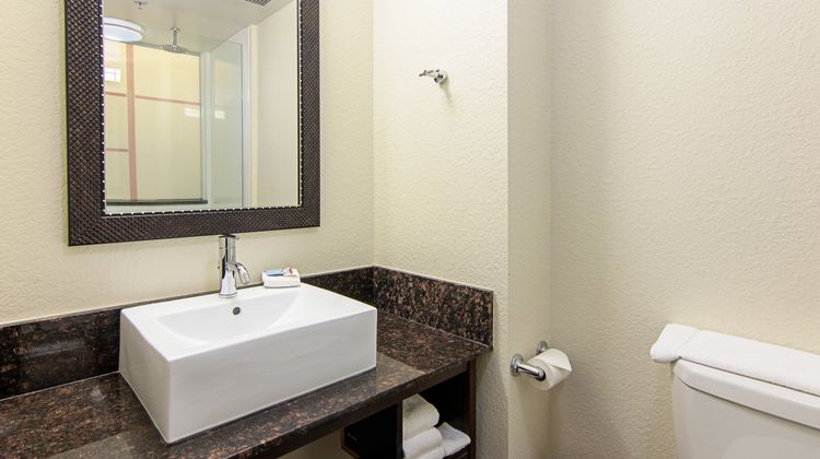 Red Roof Inn Locust Grove Room