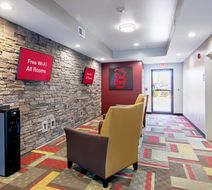 Red Roof Inn Locust Grove Lobby
