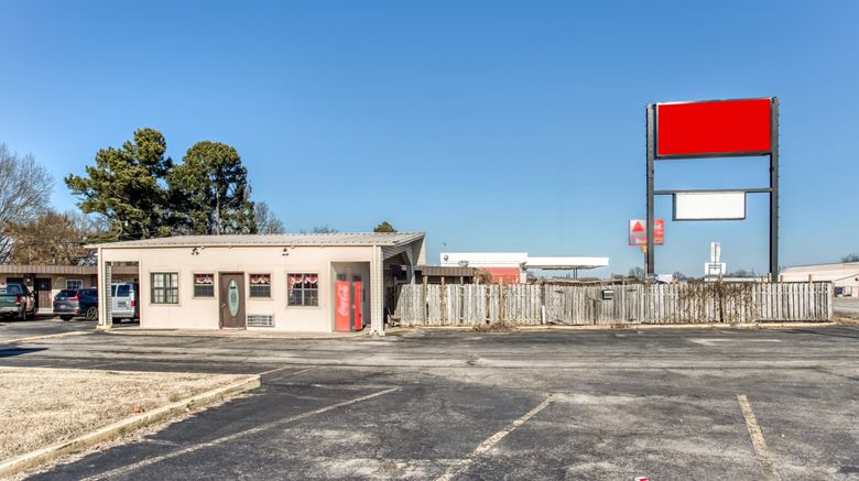 OYO Hotel Bald Knob AR Hwy 64 Exterior. Images powered by <a href="https://www.leonardoworldwide.com" target="_blank" rel="noopener">Leonardo</a>.