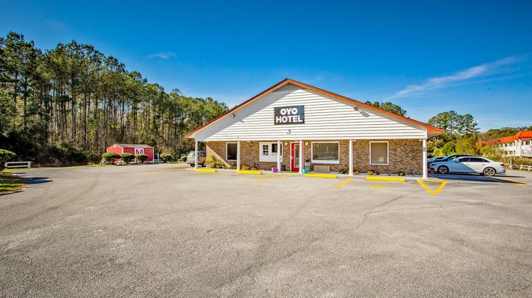 OYO Hotel Ridgeland East Exterior
