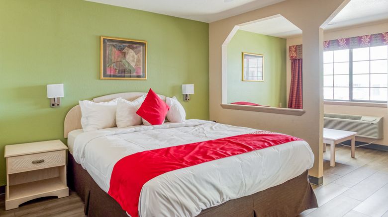 <b>OYO Hotel Yoakum West Room</b>. Images powered by <a href="https://www.leonardoworldwide.com/" title="Leonardo Worldwide" target="_blank">Leonardo</a>.
