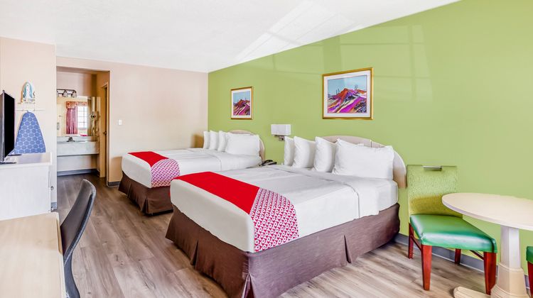 OYO Hotel Yoakum West Room