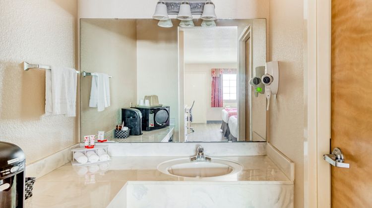 OYO Hotel Yoakum West Room