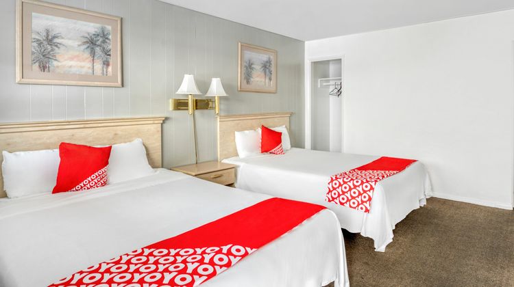 OYO Hotel Gateway Las Vegas Room