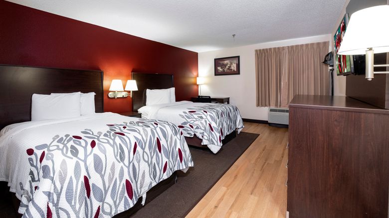 <b>Red Roof Inn & Suites Dover Downtown Room</b>. Images powered by <a href="https://www.leonardoworldwide.com/" title="Leonardo Worldwide" target="_blank">Leonardo</a>.