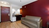 Red Roof Inn & Suites Dover Downtown Suite
