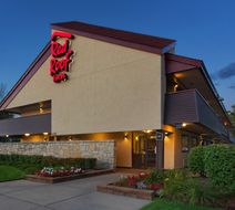Red Roof Inn Detroit - Warren Exterior