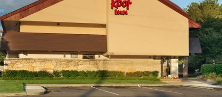 Red Roof Inn Detroit - Warren Exterior