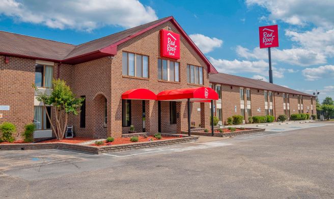 Red Roof Inn Roanoke Rapids Exterior