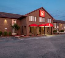 Red Roof Inn Roanoke Rapids Exterior