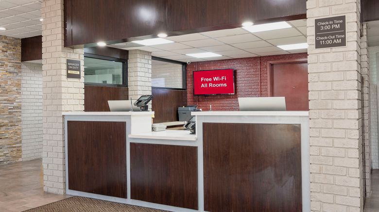 <b>Red Roof Inn Roanoke Rapids Lobby</b>. Images powered by <a href="https://www.leonardoworldwide.com/" title="Leonardo Worldwide" target="_blank">Leonardo</a>.