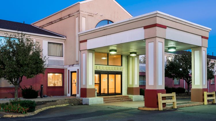 Red Roof Inn Columbus-OH ST Fairgrounds Exterior