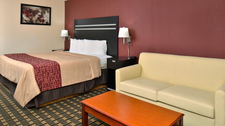 <b>Red Roof Inn Cartersville-Emerson Room</b>. Images powered by <a href="https://www.leonardoworldwide.com/" title="Leonardo Worldwide" target="_blank">Leonardo</a>.