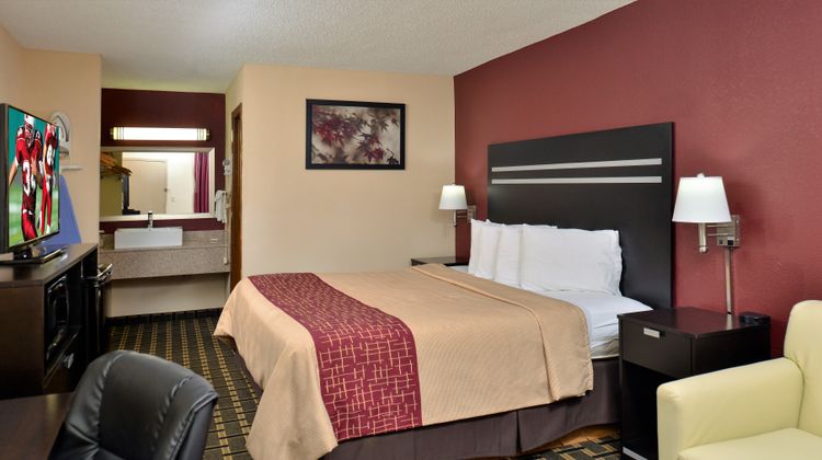 Red Roof Inn Cartersville-Emerson Room