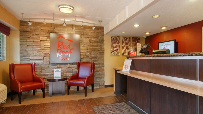 <b>Red Roof Inn Cleveland-Mentor/Willoughby Lobby</b>. Images powered by <a href="https://www.leonardoworldwide.com/" title="Leonardo Worldwide" target="_blank">Leonardo</a>.