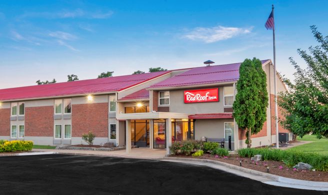 Red Roof Inn Leesburg Exterior