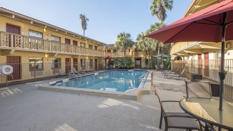 <b>Red Roof Inn Tampa Bay - St Petersburg Pool</b>. Images powered by <a href="https://www.leonardoworldwide.com/" title="Leonardo Worldwide" target="_blank">Leonardo</a>.