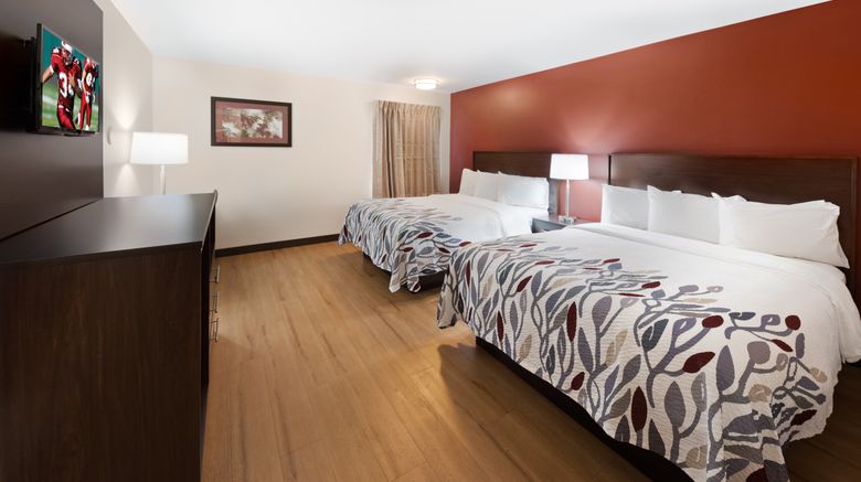 <b>Red Roof Inn Fort Wayne Room</b>. Images powered by <a href="https://www.leonardoworldwide.com/" title="Leonardo Worldwide" target="_blank">Leonardo</a>.