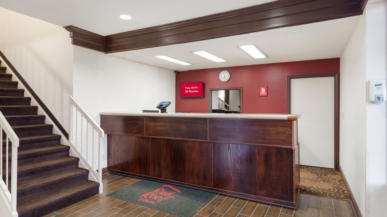 <b>Red Roof Inn Fort Wayne Lobby</b>. Images powered by <a href="https://www.leonardoworldwide.com/" title="Leonardo Worldwide" target="_blank">Leonardo</a>.
