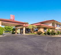 Red Roof Inn Shelbyville Exterior