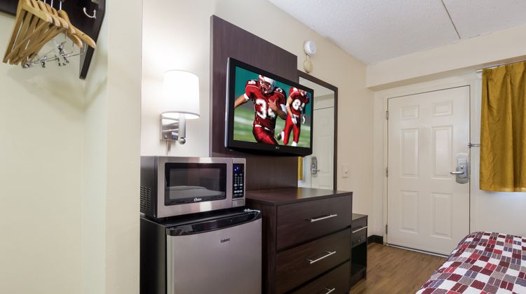Red Roof Inn Shelbyville Room