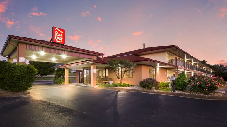 <b>Red Roof Inn Shelbyville Exterior</b>. Images powered by <a href="https://www.leonardoworldwide.com/" title="Leonardo Worldwide" target="_blank">Leonardo</a>.