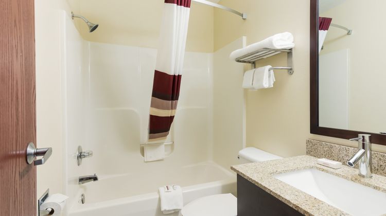 Red Roof Inn Auburn Room