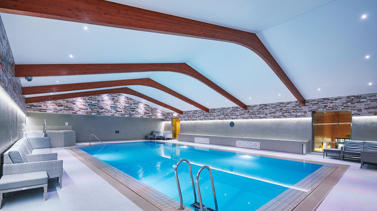 Ashdown Park Hotel Pool