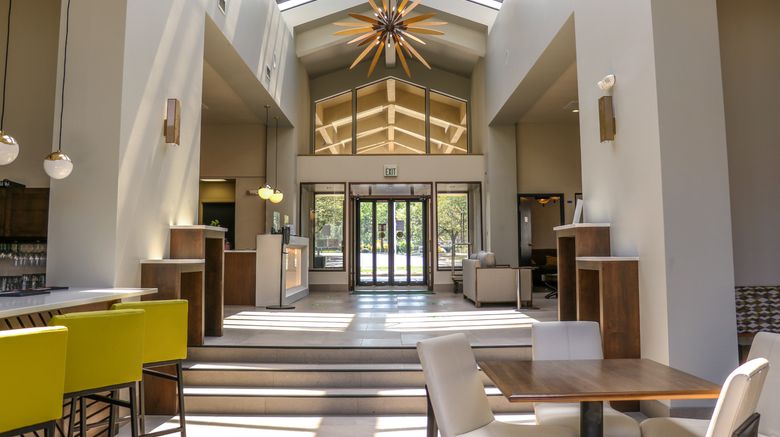 <b>Holiday Inn Clarkston-Lewiston Lobby</b>. Images powered by <a href="https://www.leonardoworldwide.com/" title="Leonardo Worldwide" target="_blank">Leonardo</a>.