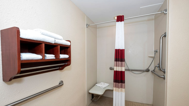 <b>Red Roof Inn Meriden Room</b>. Images powered by <a href="https://www.leonardoworldwide.com/" title="Leonardo Worldwide" target="_blank">Leonardo</a>.
