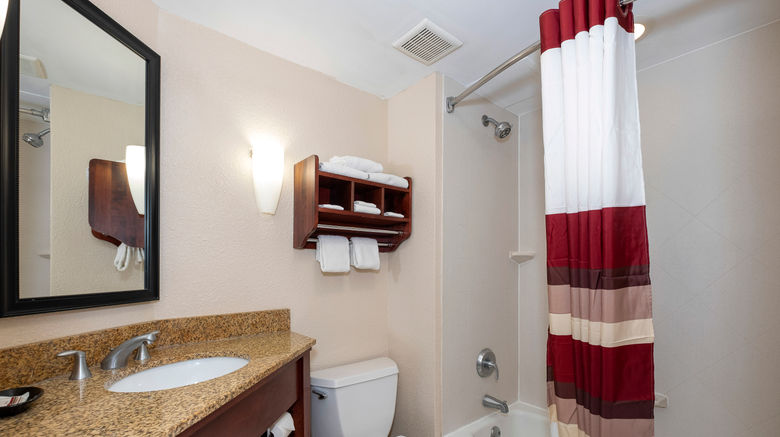 <b>Red Roof Inn Meriden Room</b>. Images powered by <a href="https://www.leonardoworldwide.com/" title="Leonardo Worldwide" target="_blank">Leonardo</a>.