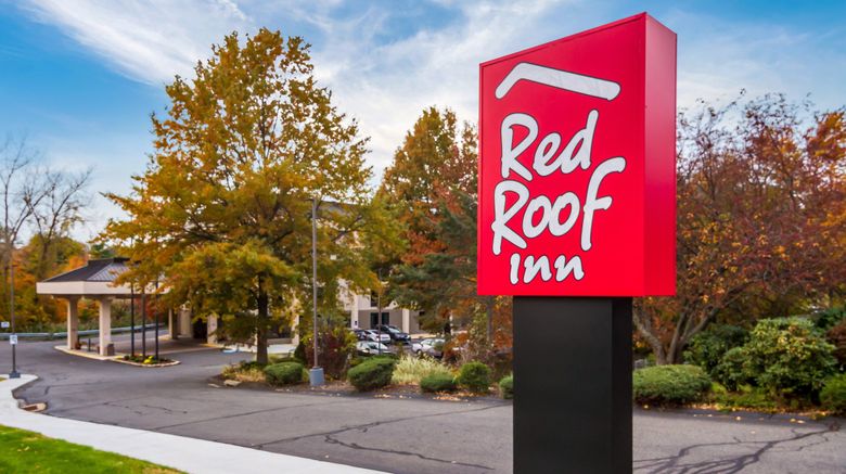 <b>Red Roof Inn Meriden Exterior</b>. Images powered by <a href="https://www.leonardoworldwide.com/" title="Leonardo Worldwide" target="_blank">Leonardo</a>.