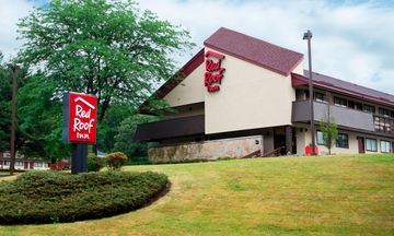 Red Roof Inn Boston - Southborough