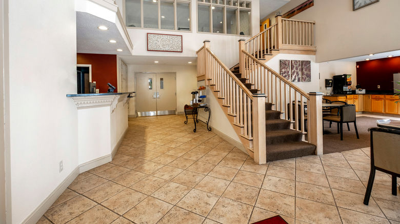 <b>Red Roof Inn Clifton Park Lobby</b>. Images powered by <a href="https://www.leonardoworldwide.com/" title="Leonardo Worldwide" target="_blank">Leonardo</a>.