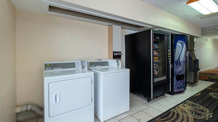 Red Roof Inn & Suites Hazleton Other