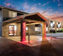 Red Roof Inn Dry Ridge Exterior