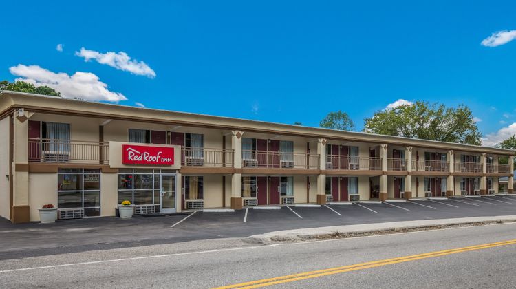 Red Roof Inn Caryville Exterior
