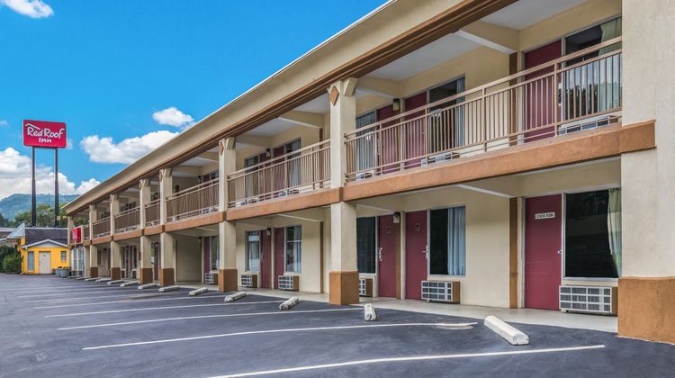 Red Roof Inn Caryville Exterior