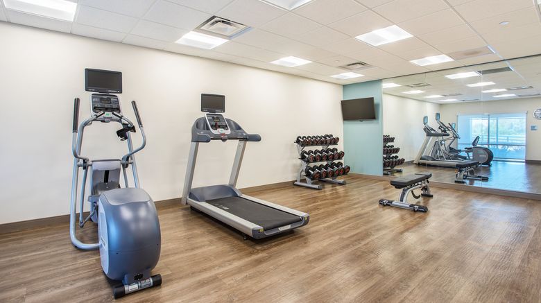 <b>Holiday Inn Express & Suites Versailles Health Club</b>. Images powered by <a href="https://www.leonardoworldwide.com/" title="Leonardo Worldwide" target="_blank">Leonardo</a>.
