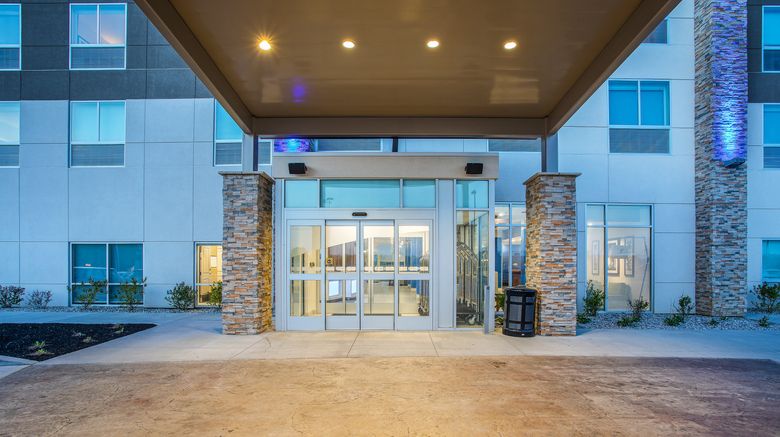 <b>Holiday Inn Express & Suites Versailles Exterior</b>. Images powered by <a href="https://www.leonardoworldwide.com/" title="Leonardo Worldwide" target="_blank">Leonardo</a>.