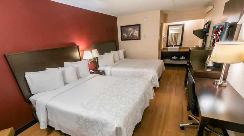 <b>Red Roof PLUS+ Birmingham East-Irondale Room</b>. Images powered by <a href="https://www.leonardoworldwide.com/" title="Leonardo Worldwide" target="_blank">Leonardo</a>.