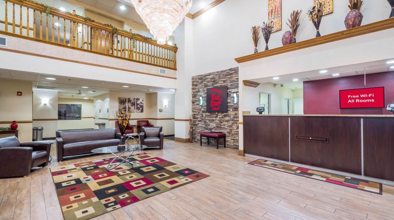 <b>Red Roof Inn Ocala Lobby</b>. Images powered by <a href="https://www.leonardoworldwide.com/" title="Leonardo Worldwide" target="_blank">Leonardo</a>.