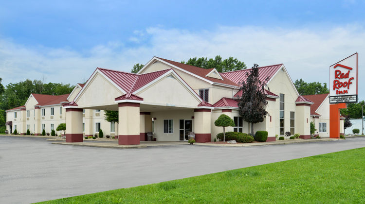 Red Roof Inn Sandusky - Milan Exterior