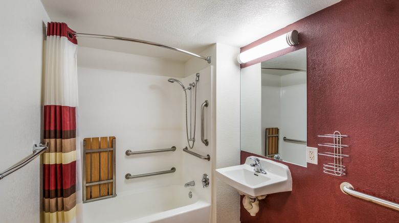<b>Red Roof Inn Rochester - Airport Room</b>. Images powered by <a href="https://www.leonardoworldwide.com/" title="Leonardo Worldwide" target="_blank">Leonardo</a>.