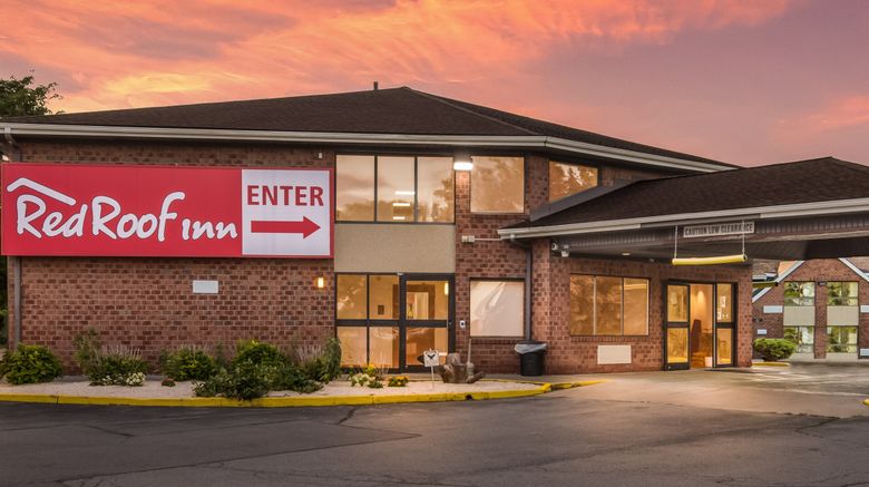 <b>Red Roof Inn Rochester - Airport Exterior</b>. Images powered by <a href="https://www.leonardoworldwide.com/" title="Leonardo Worldwide" target="_blank">Leonardo</a>.