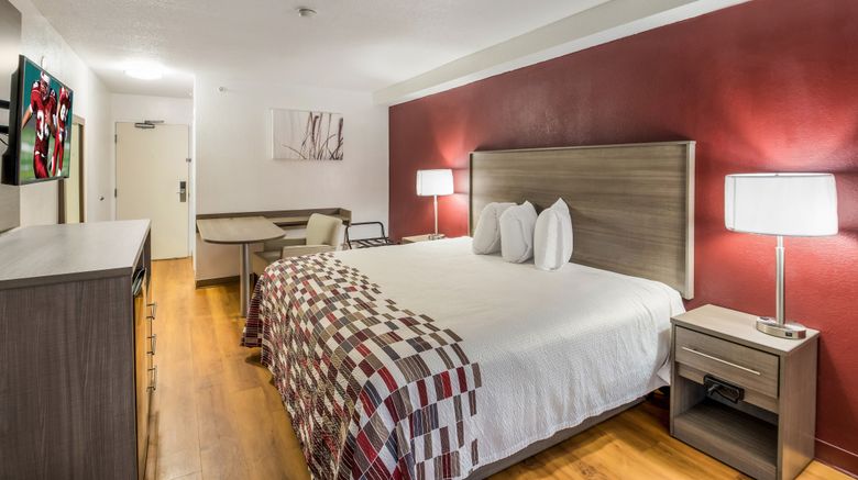 <b>Red Roof Inn Rochester - Airport Room</b>. Images powered by <a href="https://www.leonardoworldwide.com/" title="Leonardo Worldwide" target="_blank">Leonardo</a>.