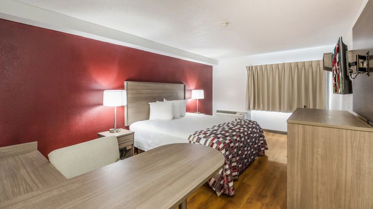 Red Roof Inn Rochester - Airport Room